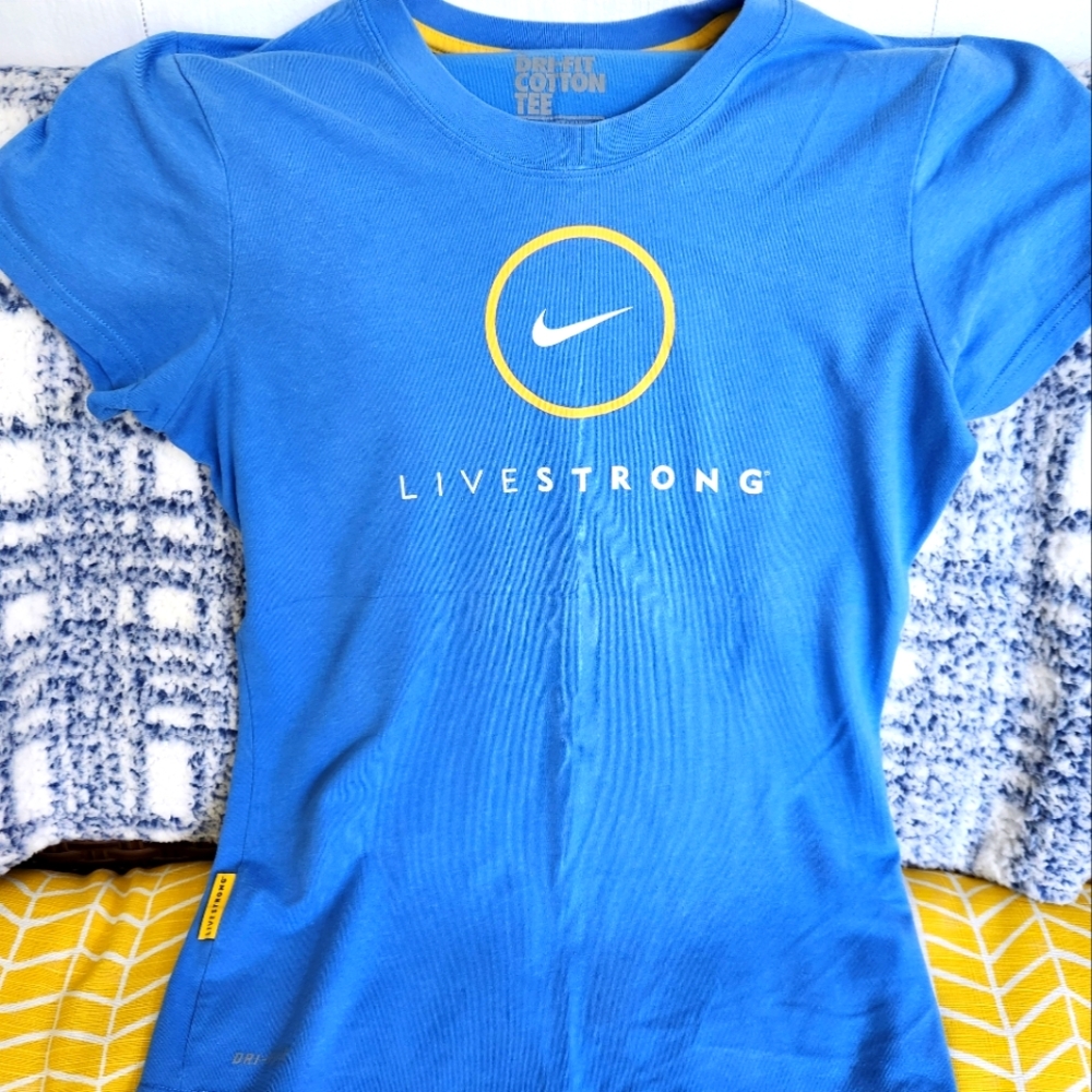 Nike Women's Livestrong t-shirt